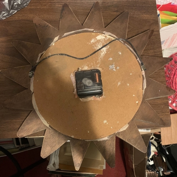 Clock - Picture 2 of 3